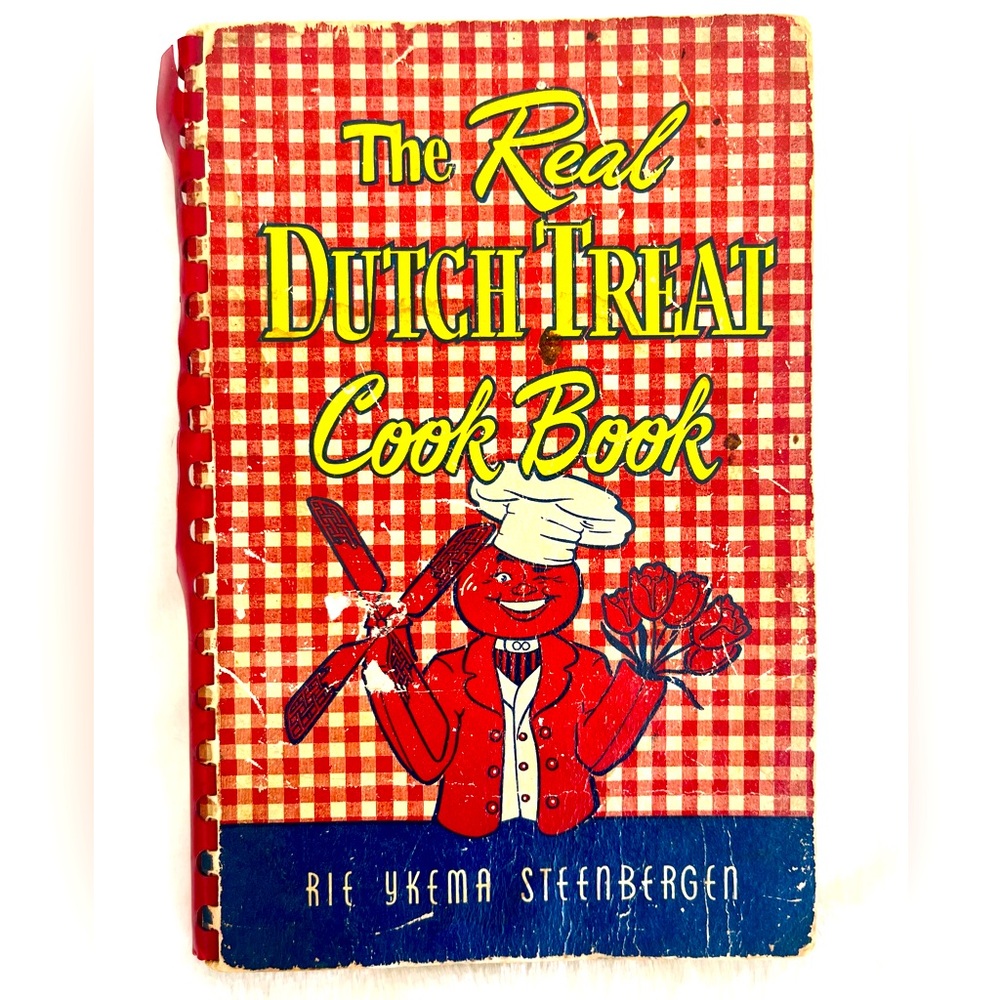 VINTAGE 1949 RARE The Real Dutch Treat cook book English 100 page best seller